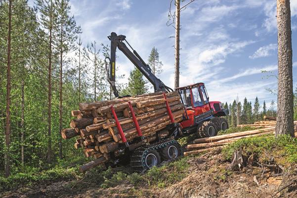Komatsu 855 forwarder with XT option